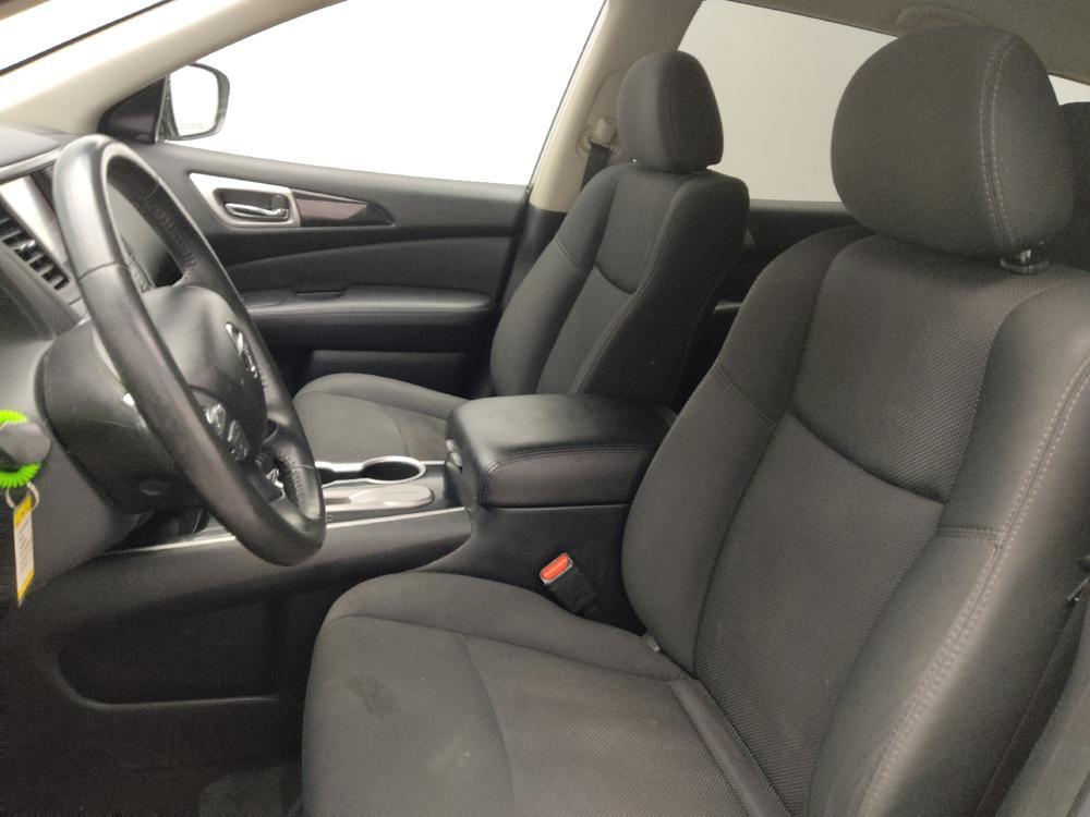 used 2020 Nissan Pathfinder car, priced at $19,495