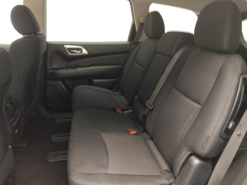used 2020 Nissan Pathfinder car, priced at $19,495
