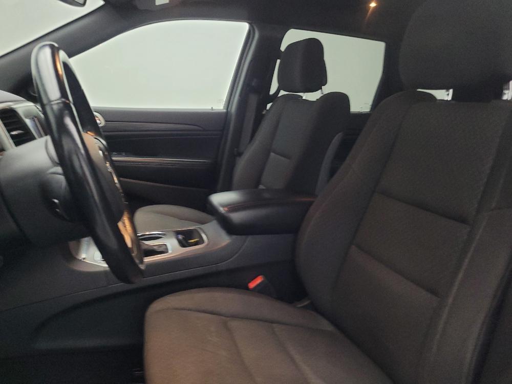 used 2020 Jeep Grand Cherokee car, priced at $19,795