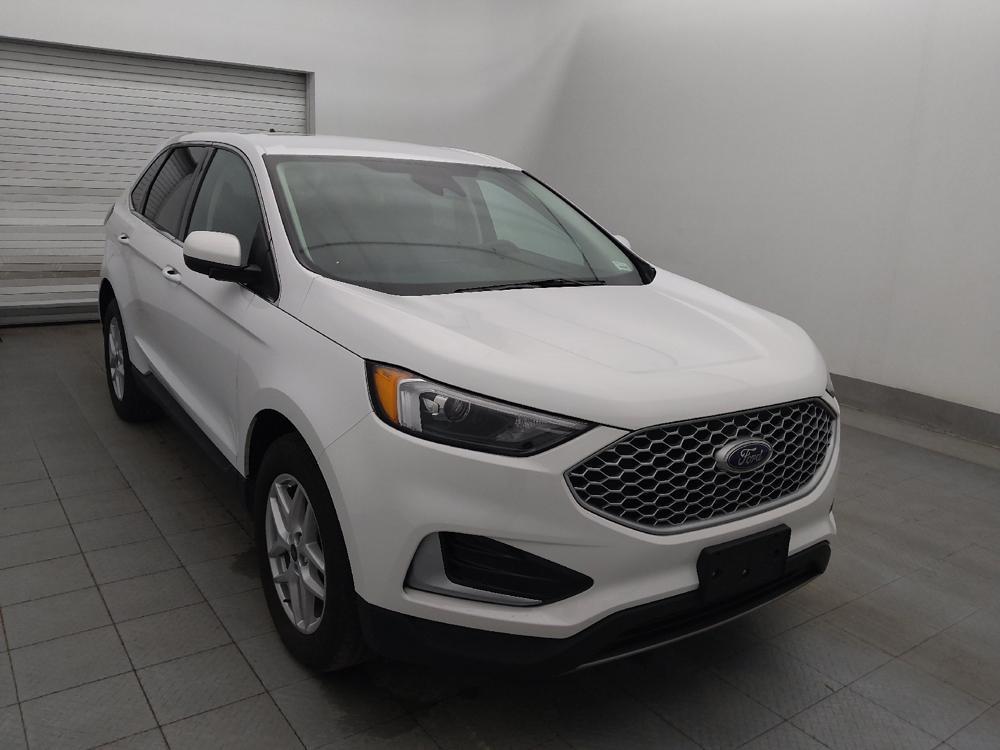 used 2024 Ford Edge car, priced at $25,095