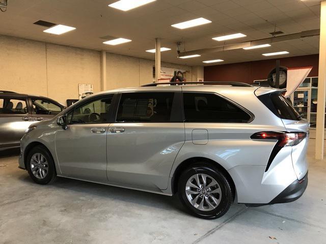 used 2024 Toyota Sienna car, priced at $43,550