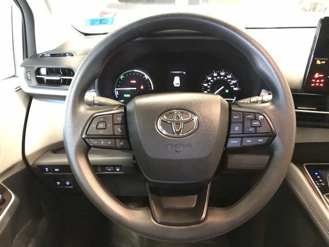 used 2024 Toyota Sienna car, priced at $43,550