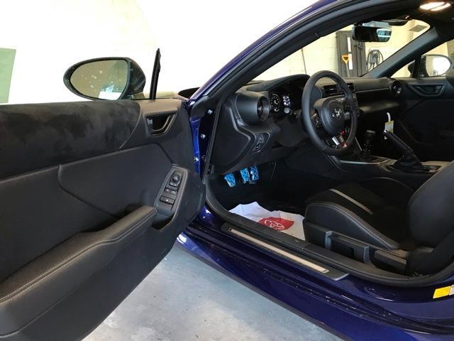 new 2025 Toyota GR86 car, priced at $40,483