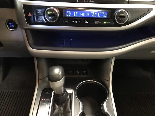 used 2018 Toyota Highlander car, priced at $24,823