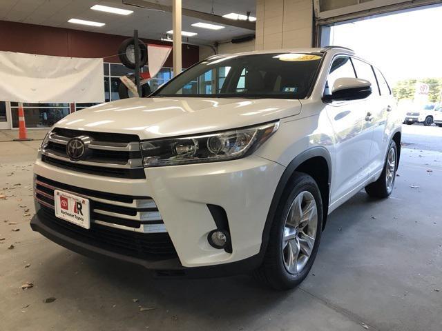 used 2018 Toyota Highlander car, priced at $24,823
