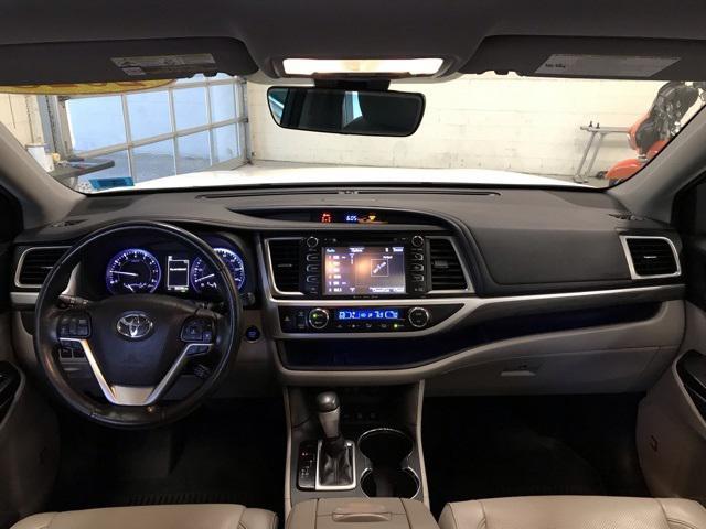 used 2018 Toyota Highlander car, priced at $24,823