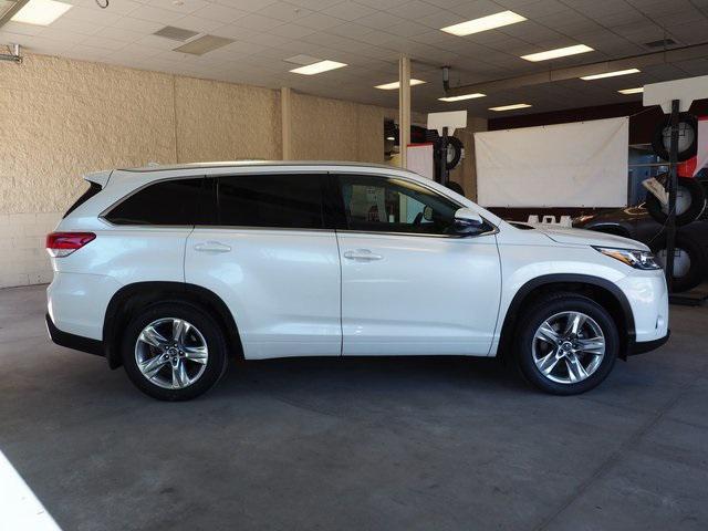used 2018 Toyota Highlander car, priced at $25,474