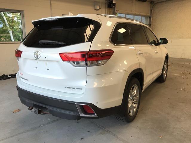 used 2018 Toyota Highlander car, priced at $24,823