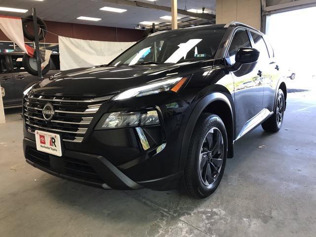 used 2024 Nissan Rogue car, priced at $26,320