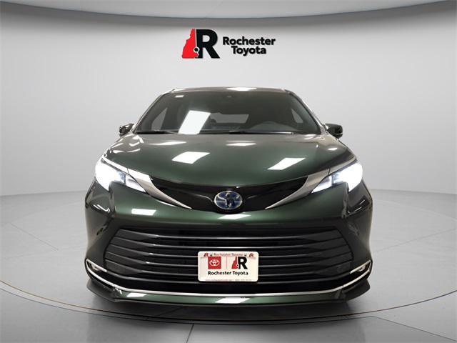 new 2025 Toyota Sienna car, priced at $56,384