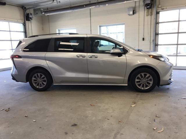 used 2022 Toyota Sienna car, priced at $39,976