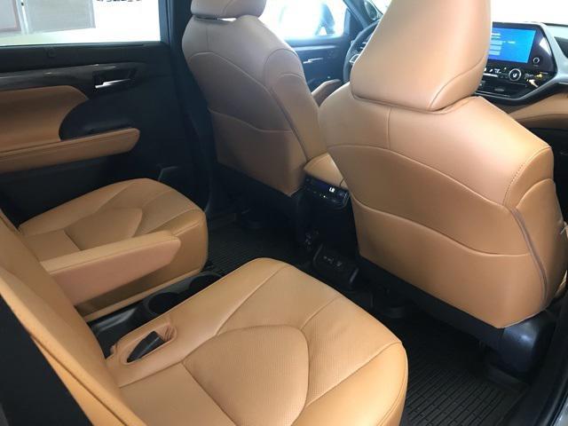 used 2023 Toyota Highlander Hybrid car, priced at $51,955