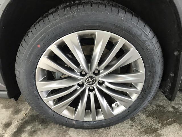 used 2023 Toyota Highlander Hybrid car, priced at $51,955