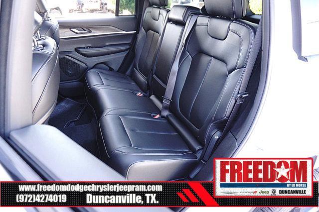 new 2025 Jeep Grand Cherokee car, priced at $38,753