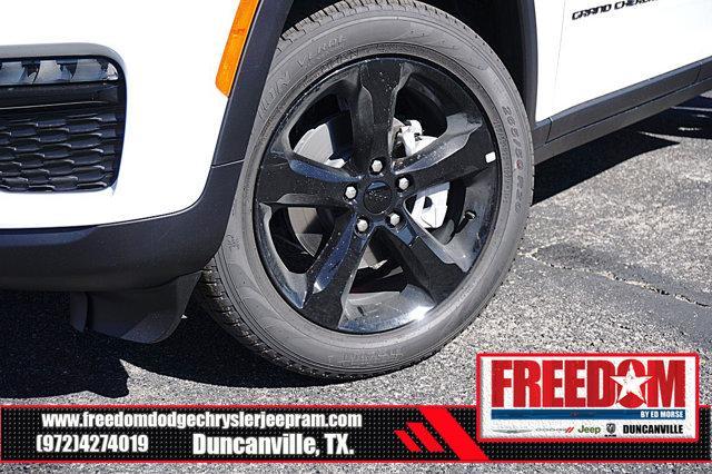 new 2025 Jeep Grand Cherokee car, priced at $38,753