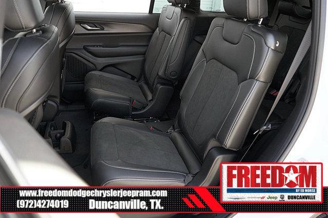 new 2025 Jeep Grand Cherokee L car, priced at $37,428