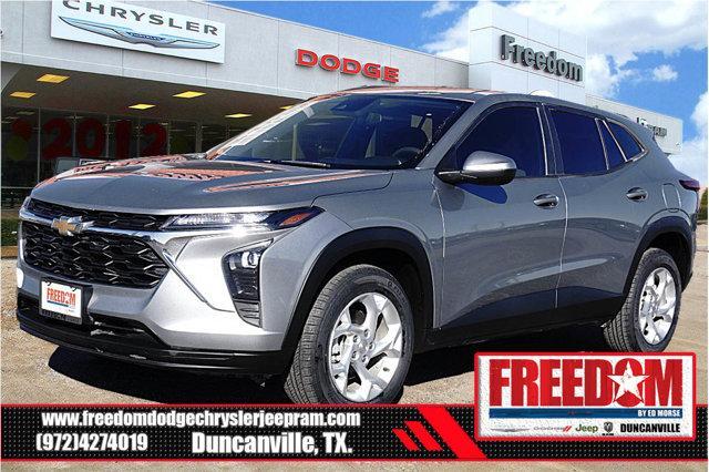 used 2025 Chevrolet Trax car, priced at $20,988