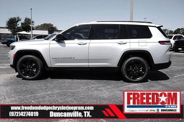 new 2025 Jeep Grand Cherokee L car, priced at $41,700