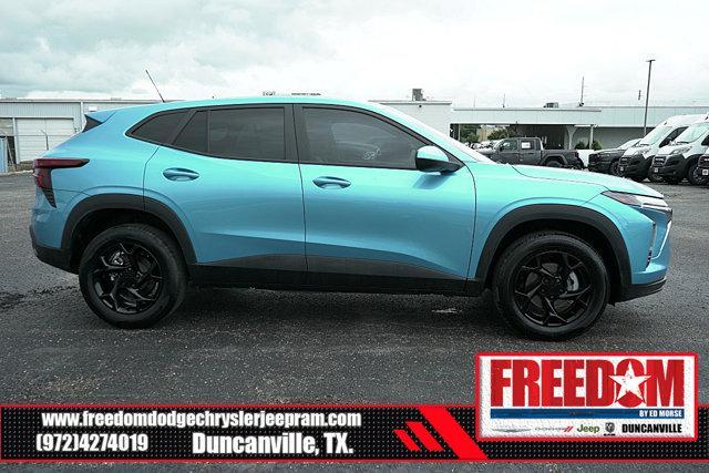 used 2025 Chevrolet Trax car, priced at $22,988