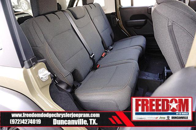 new 2025 Jeep Wrangler car, priced at $42,566
