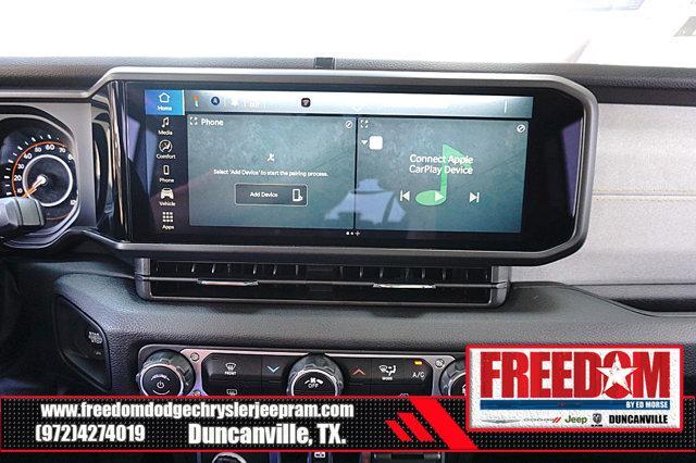 new 2025 Jeep Wrangler car, priced at $42,566