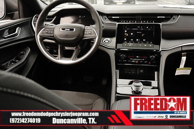 new 2025 Jeep Grand Cherokee car, priced at $31,460