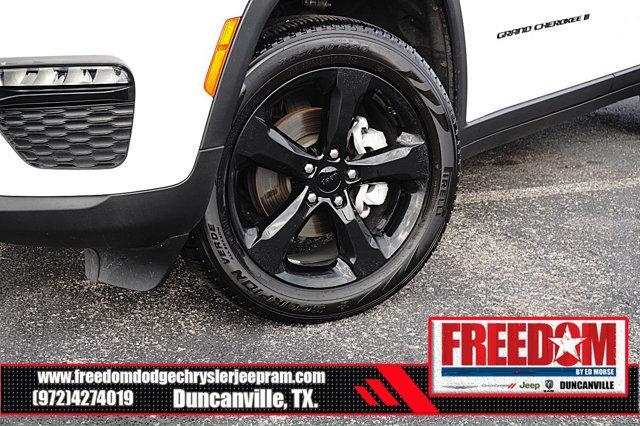 used 2024 Jeep Grand Cherokee car, priced at $35,988