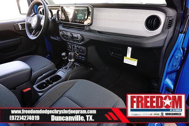 new 2025 Jeep Gladiator car, priced at $39,703