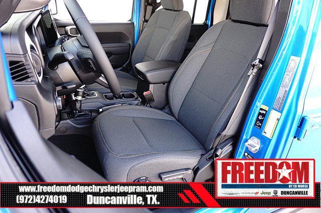 new 2025 Jeep Gladiator car, priced at $39,703