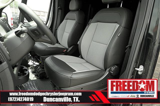 new 2025 Ram ProMaster 2500 car, priced at $45,637