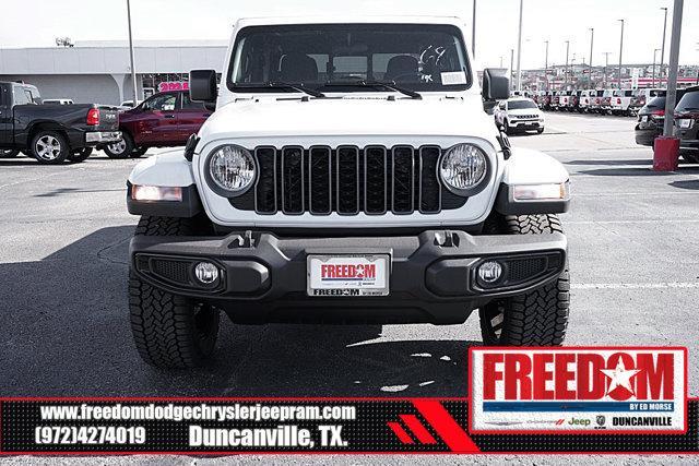 new 2025 Jeep Gladiator car, priced at $40,418