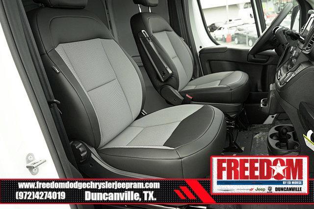 new 2025 Ram ProMaster 2500 car, priced at $45,637