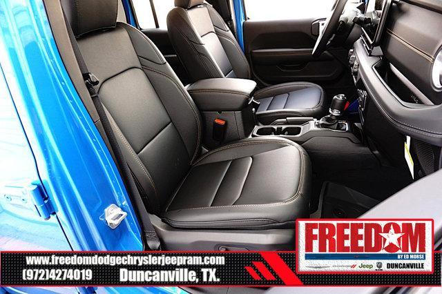 new 2025 Jeep Wrangler car, priced at $49,559