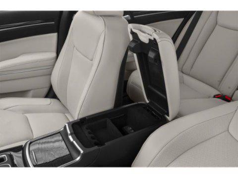 used 2018 Chrysler 300 car