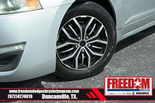used 2014 Nissan Altima car, priced at $7,995