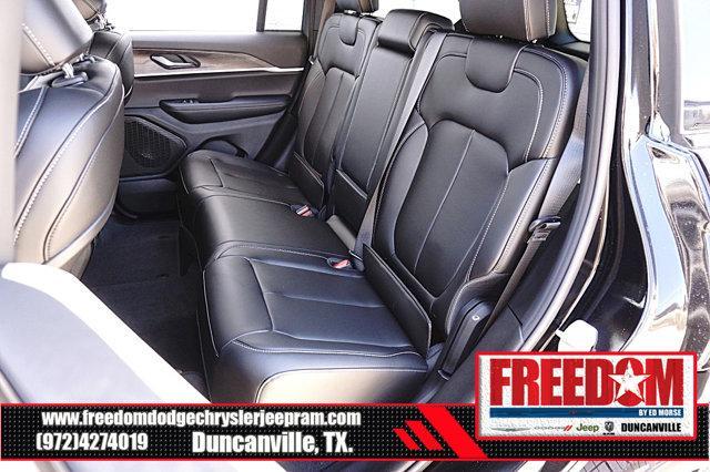 new 2025 Jeep Grand Cherokee car, priced at $34,573