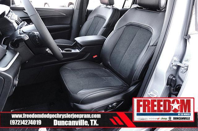 new 2025 Jeep Grand Cherokee L car, priced at $40,628