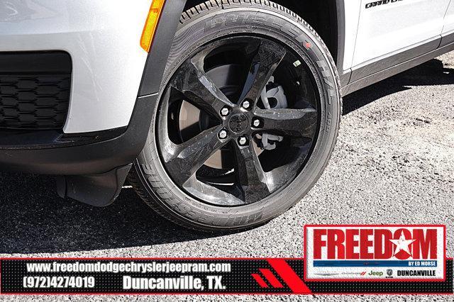 new 2025 Jeep Grand Cherokee L car, priced at $40,628