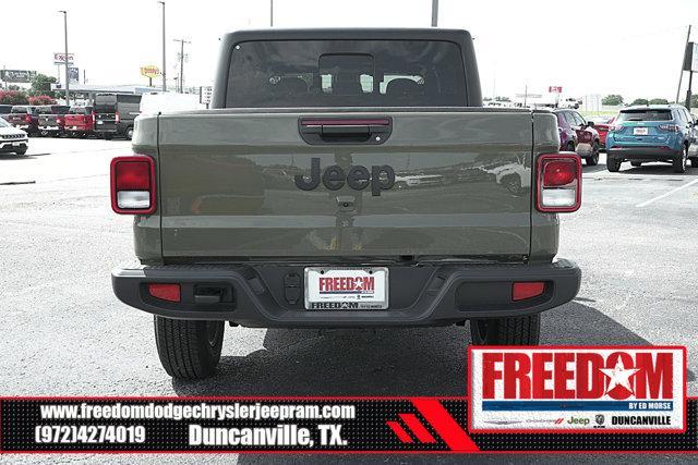 new 2025 Jeep Gladiator car, priced at $35,739