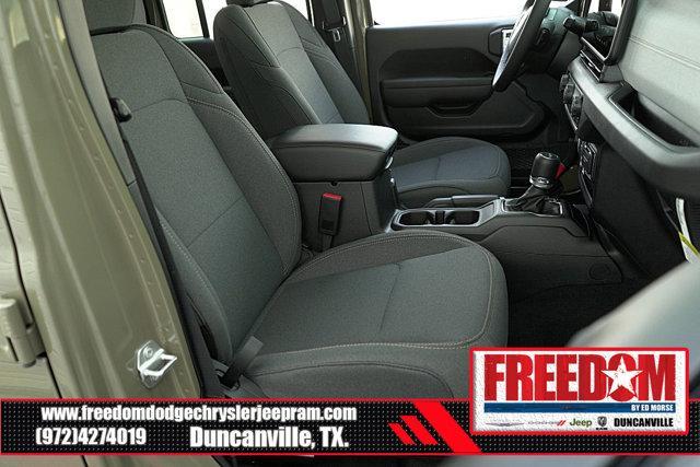 new 2025 Jeep Gladiator car, priced at $35,739
