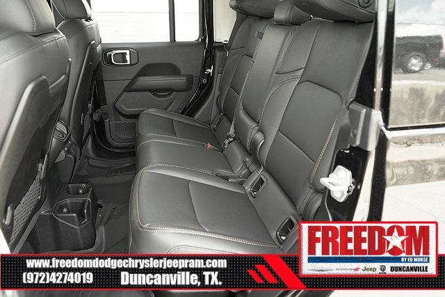 new 2025 Jeep Gladiator car, priced at $39,657