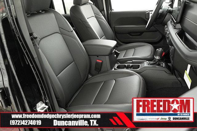 new 2025 Jeep Gladiator car, priced at $39,657