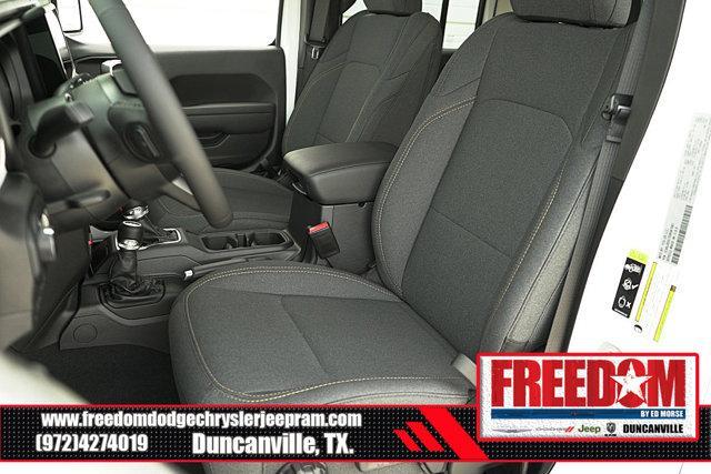 new 2025 Jeep Wrangler car, priced at $51,536