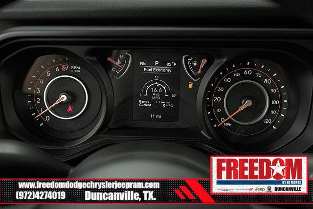 new 2025 Jeep Gladiator car, priced at $32,667