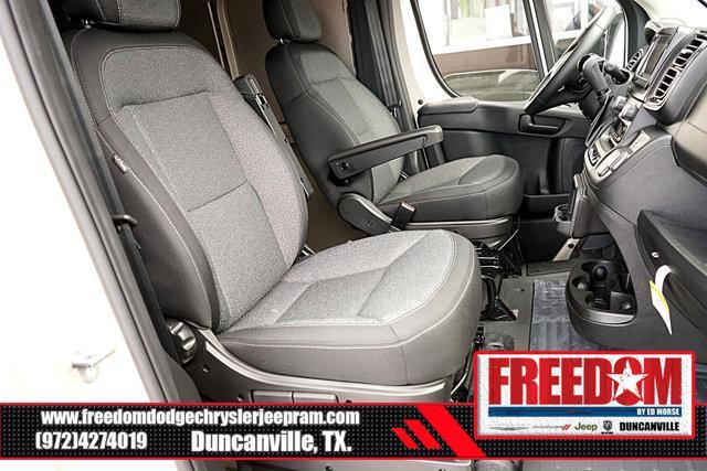 new 2025 Ram ProMaster 2500 car, priced at $49,362