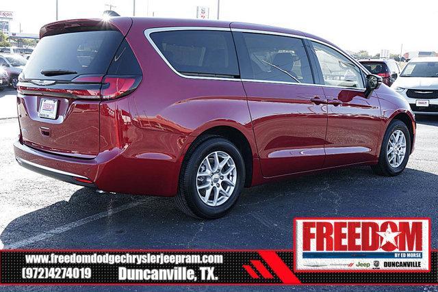 used 2024 Chrysler Pacifica car, priced at $35,988