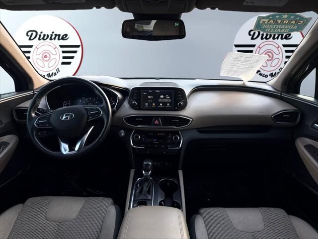 used 2019 Hyundai Santa Fe car, priced at $17,749