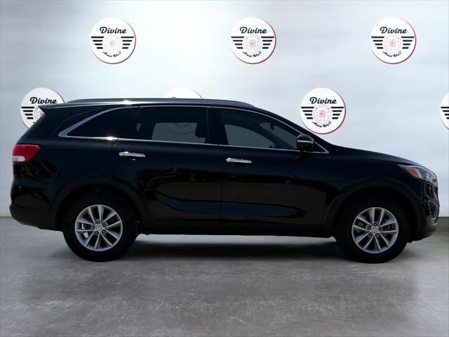 used 2018 Kia Sorento car, priced at $14,999