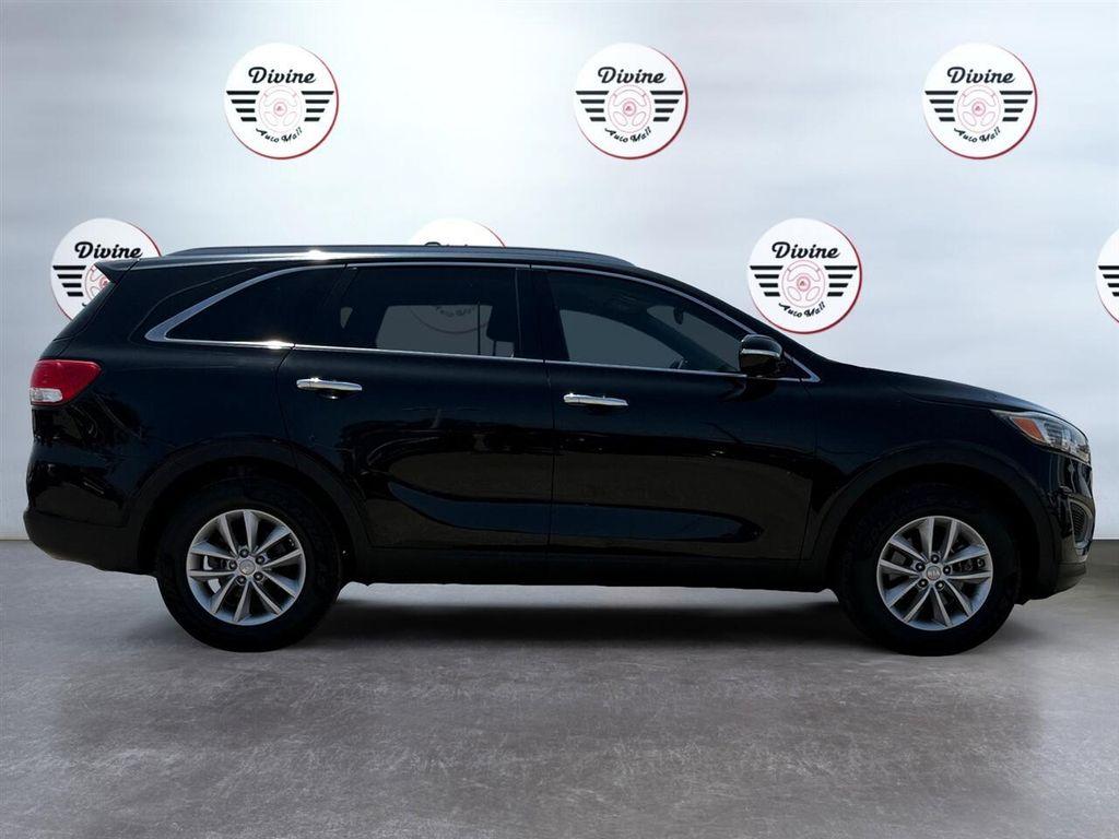used 2018 Kia Sorento car, priced at $14,999