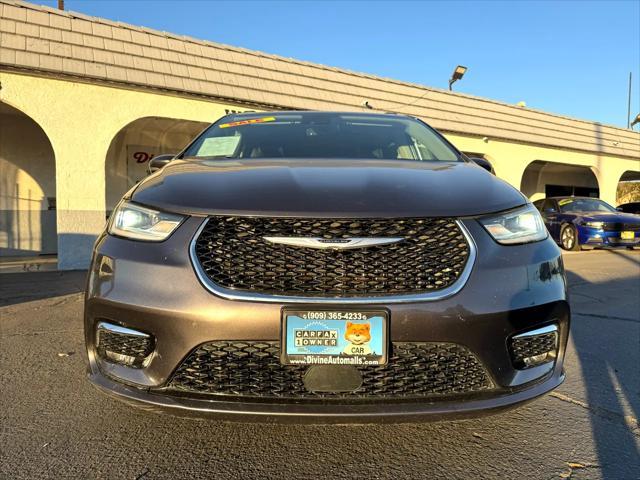 used 2022 Chrysler Pacifica car, priced at $18,999